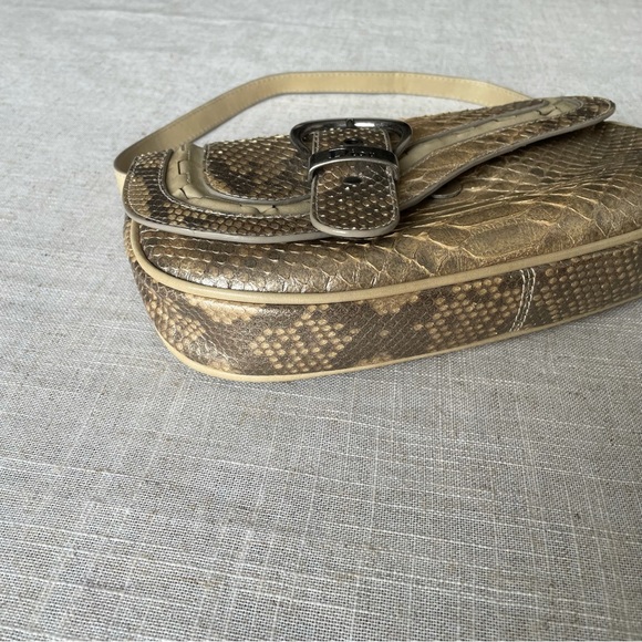 SOLD - Picture 7 of 11